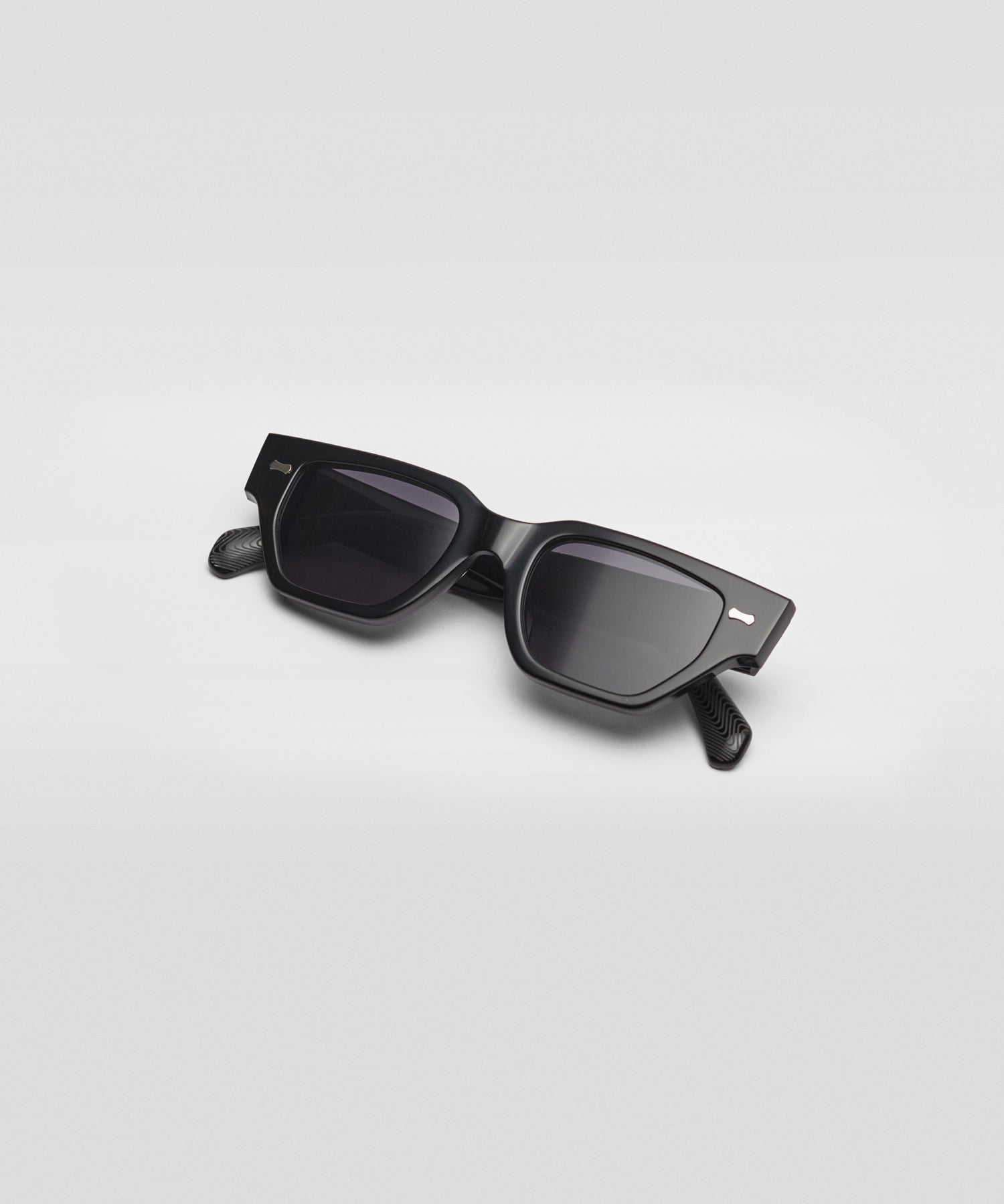 Cosmogonic Black Eclipse